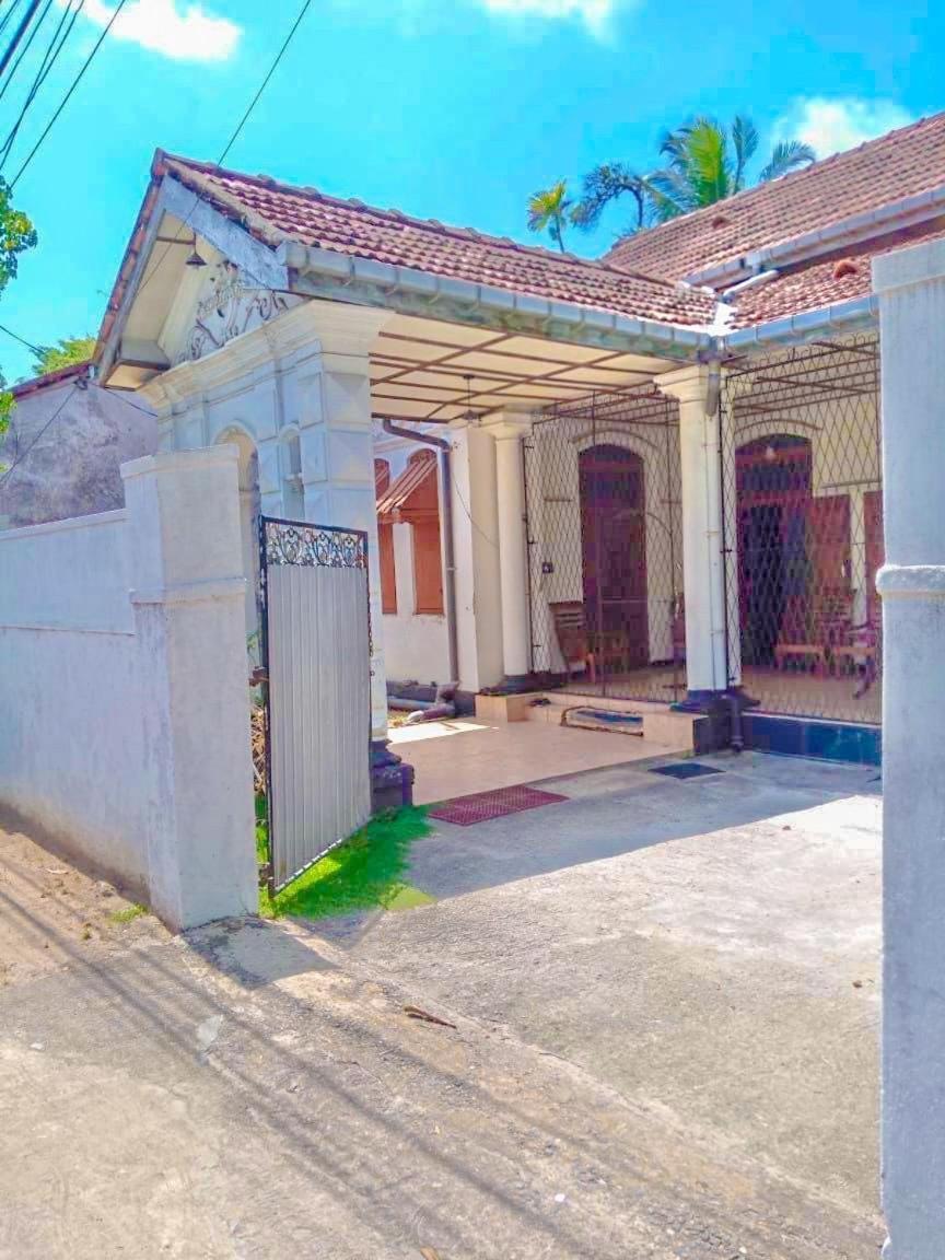 Free House Bentota Apartment Bagian luar foto